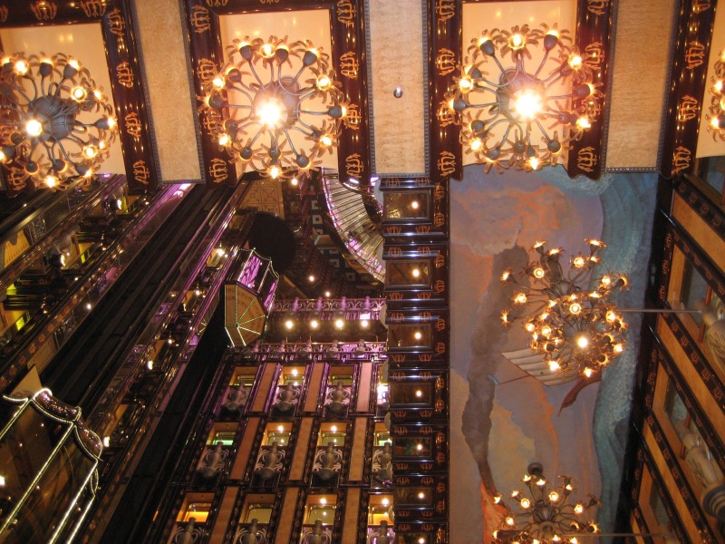 Main Lobby - Ceiling